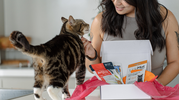 The Purr-fect Wellness Bundle – Why Vetz Petz™, Inaba and LickiMat<sup>®</sup> have joined forces to give you an exclusive fabulous feline wellness bundle.